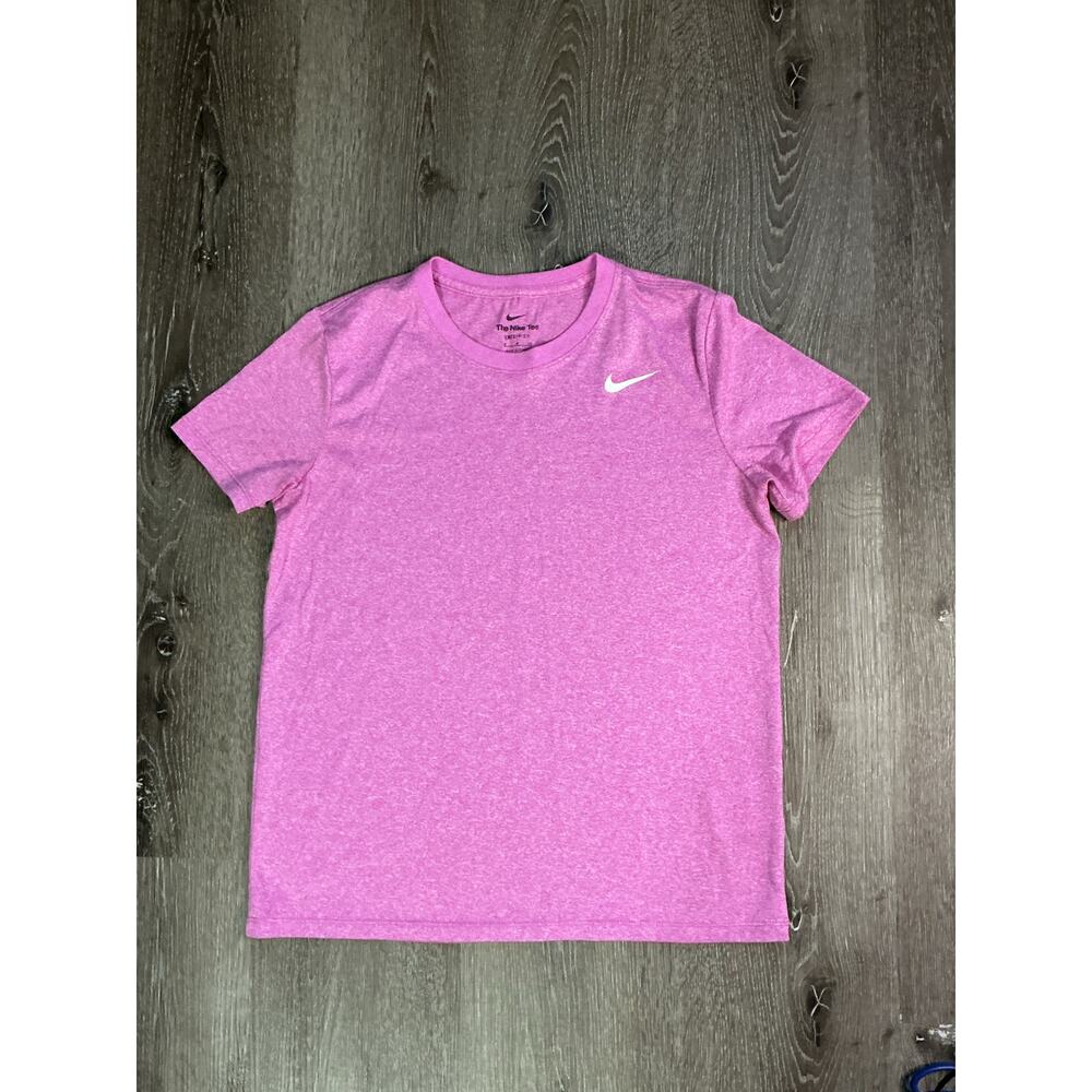 Nike DriFit The Nike Tee Women’s Pink‎ Moisture Wicking Shirt Small